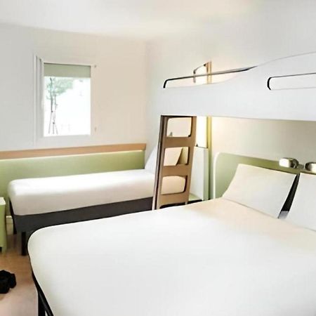 Hotel Inn Design Issoudun Bagian luar foto